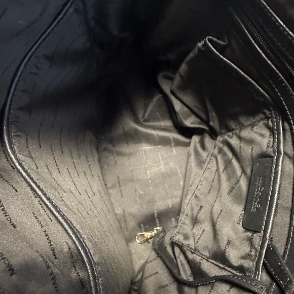 EUC Michael Kors Tote Bag with Gold Tone Hardware - Picture 5 of 6